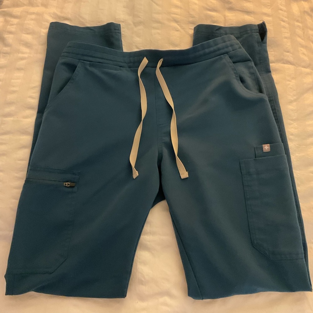 Figs Caribbean Blue Yola Skinny: Small Tall